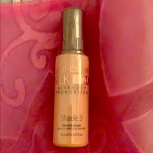 Luminess Airbrush all in 1 foundation